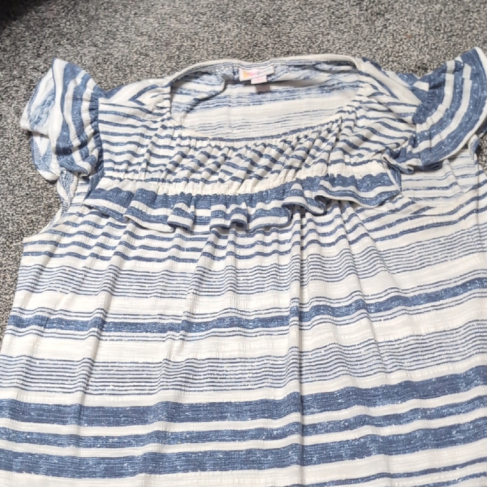 LuLaRoe Blue and White Striped Short Sleeve Tee